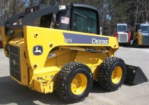 2005 john deere 325-5